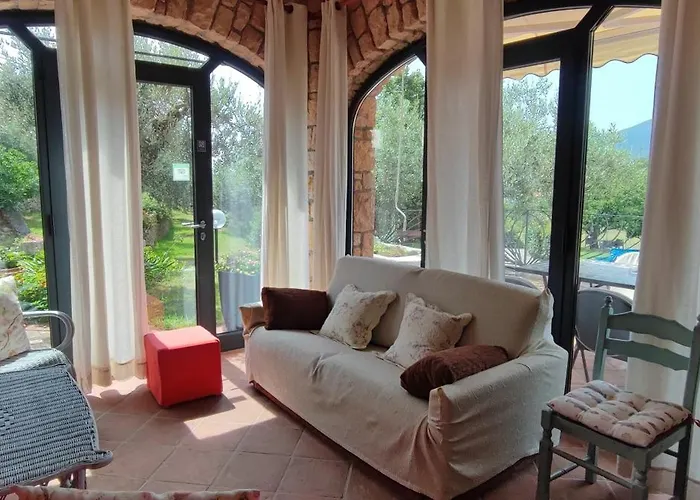 Agriturismo Peterpan Farm stay *
